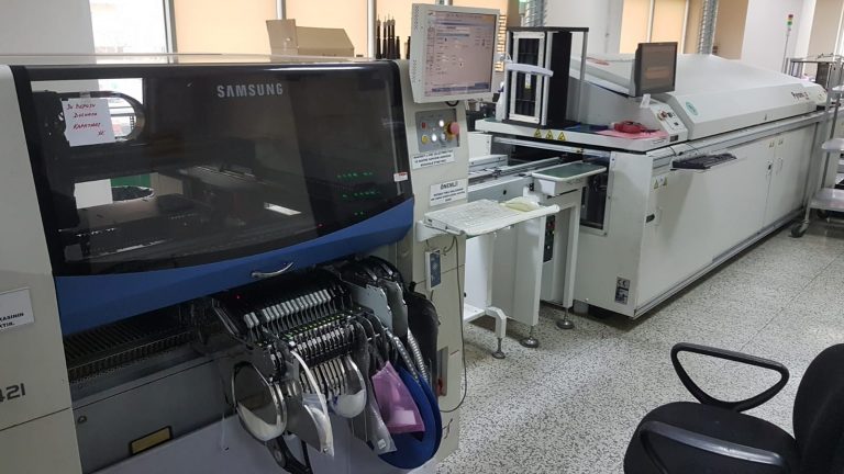 macchina di assemblaggio simpleRTK2B